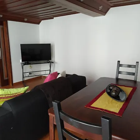 別荘 Casa Da Guarida アングラ・ド・エロイーズモ